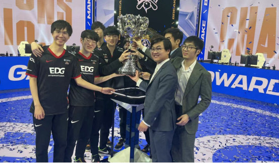 轮换一直被 轮换一直被